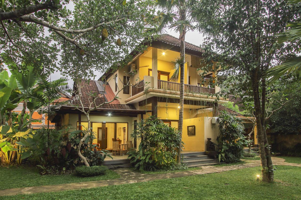 Manggis Sari Guesthouse Ubud  Bagian luar foto