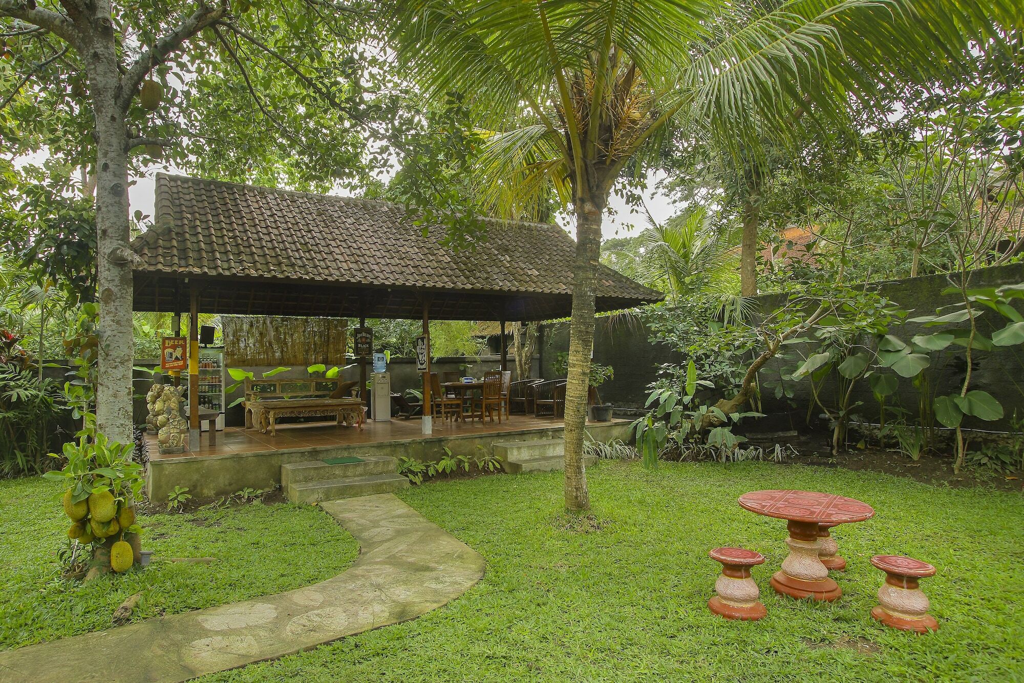 Manggis Sari Guesthouse Ubud  Bagian luar foto